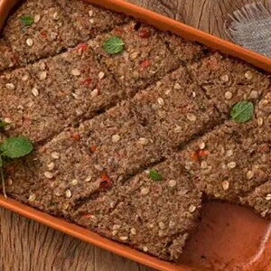 Assadeira laranja com Kibe de Carne com Aveia