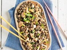 Shimeji na Manteiga com Cebolinha